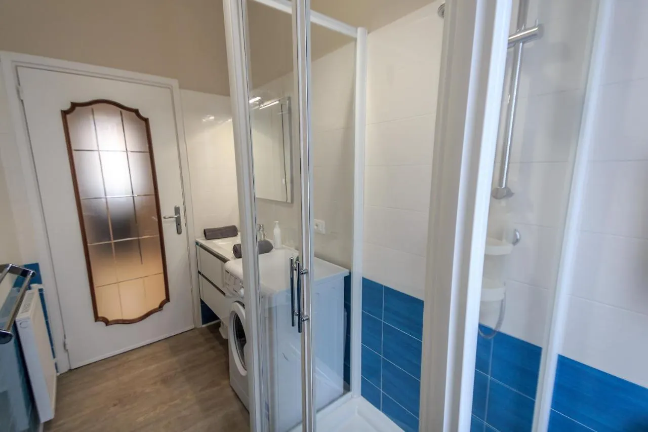 Apartment Appartamento Finemente Ristrutturato Varazze Italy